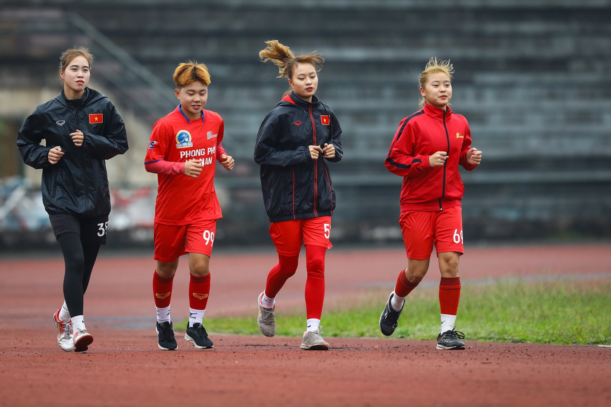 Tuyen nu Viet Nam Bong da nu Ha Nam anh 4