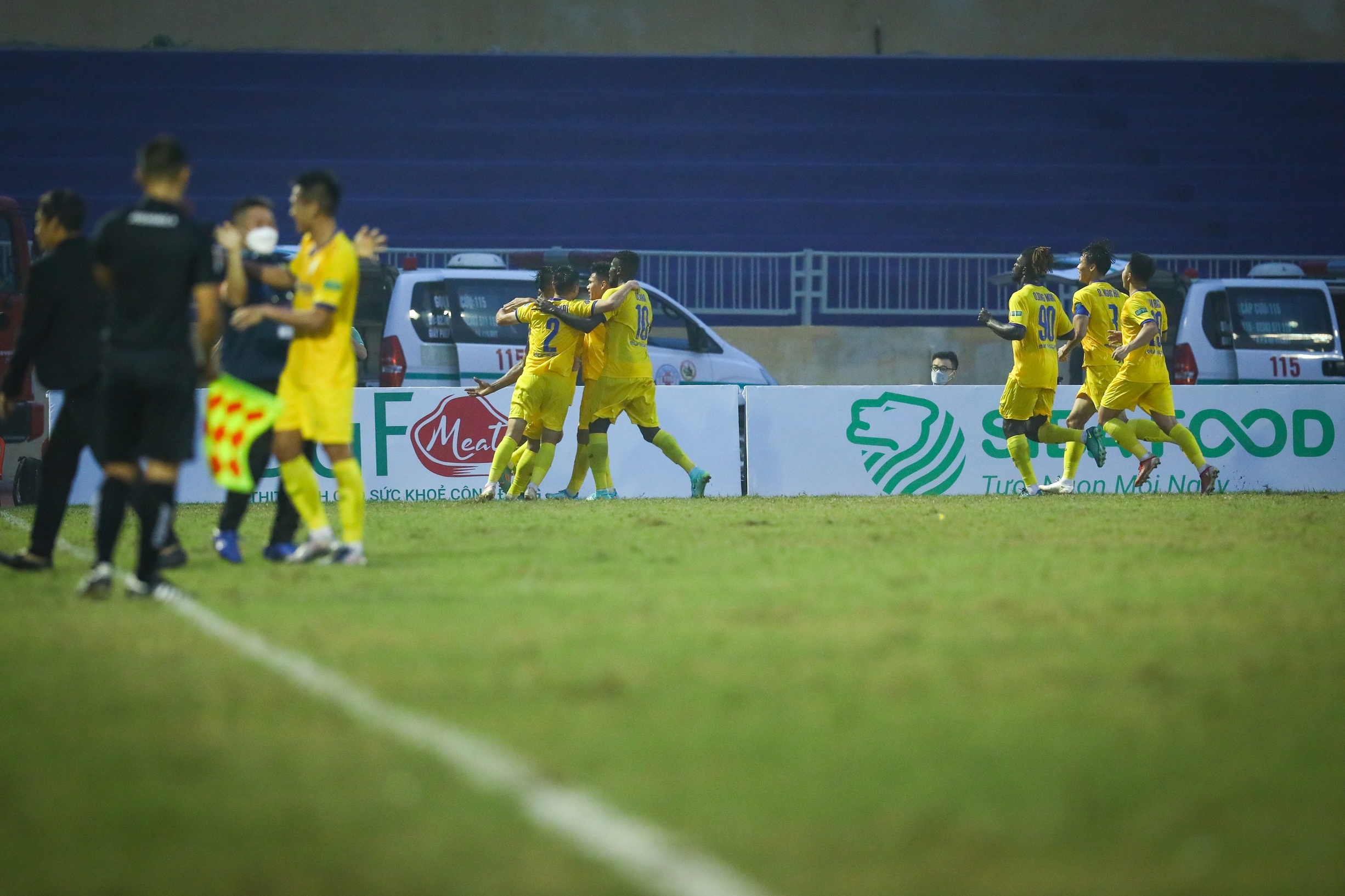 Cong Phuong HAGL SLNA anh 5