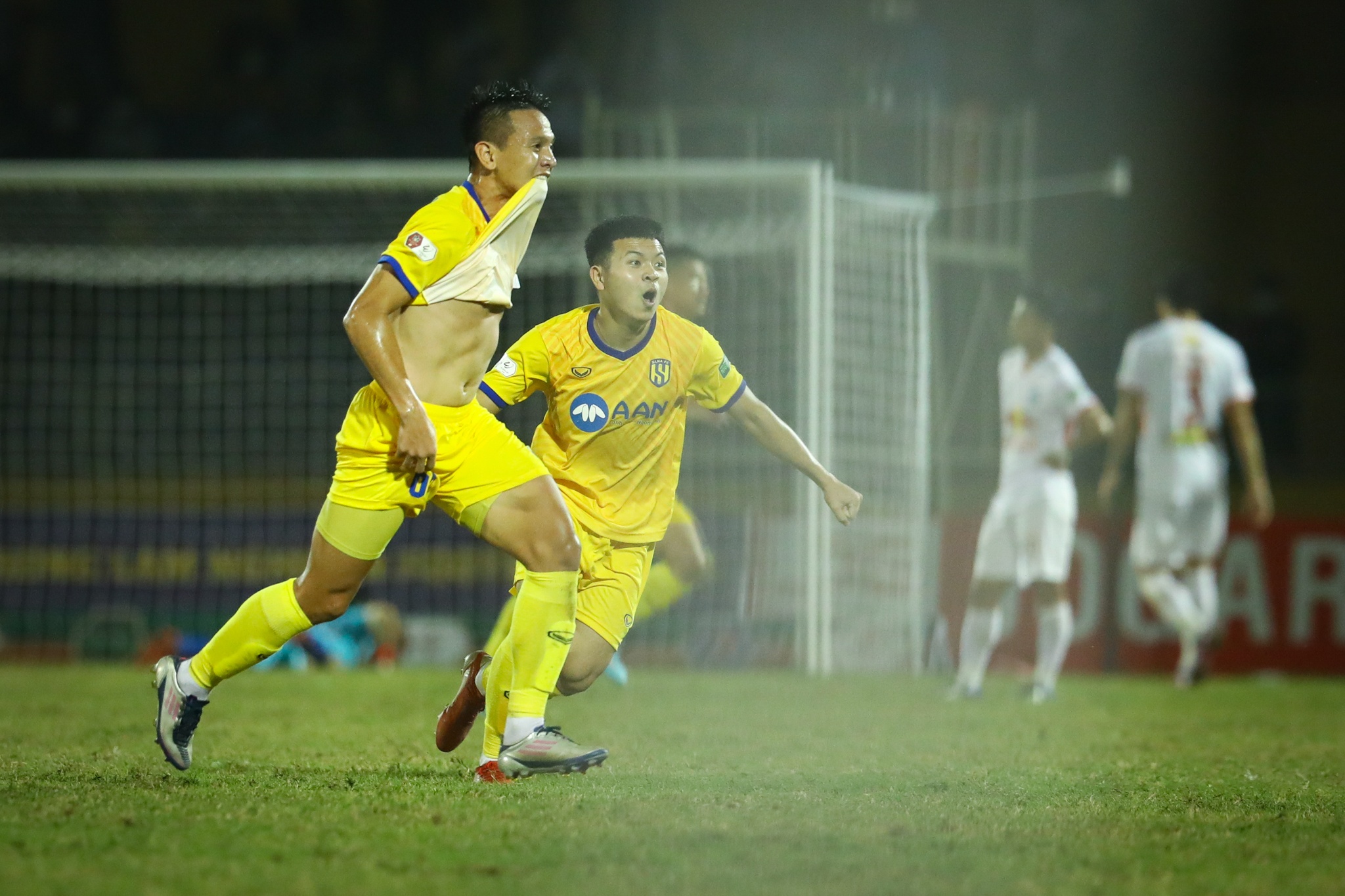 HAGL Duc Viet Cong Phuong SLNA anh 8