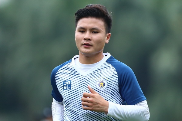 HLV Yokohama F. Marinos san sang chieu mo cau thu Viet Nam hinh anh