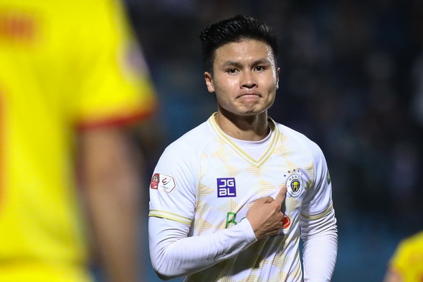 Quang Hai tri an CLB Ha Noi sau khi tu choi gia han hop dong hinh anh