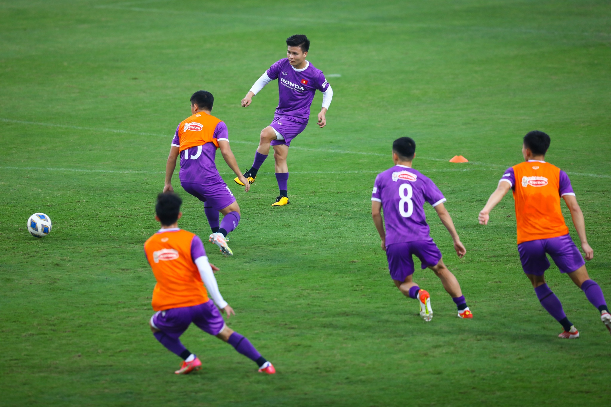 Quang Hai Tuyen Viet Nam CLB Ha Noi anh 9