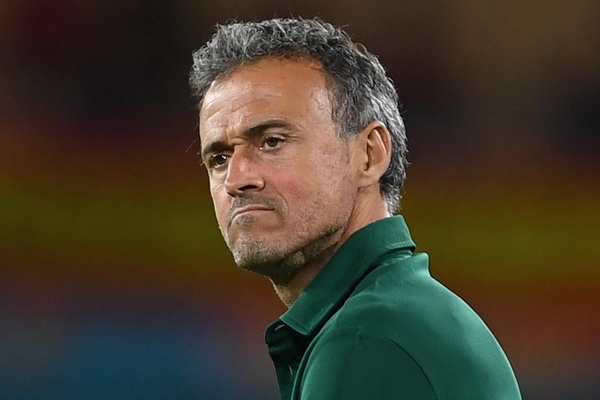 Luis Enrique phu nhan kha nang dan dat Man United hinh anh