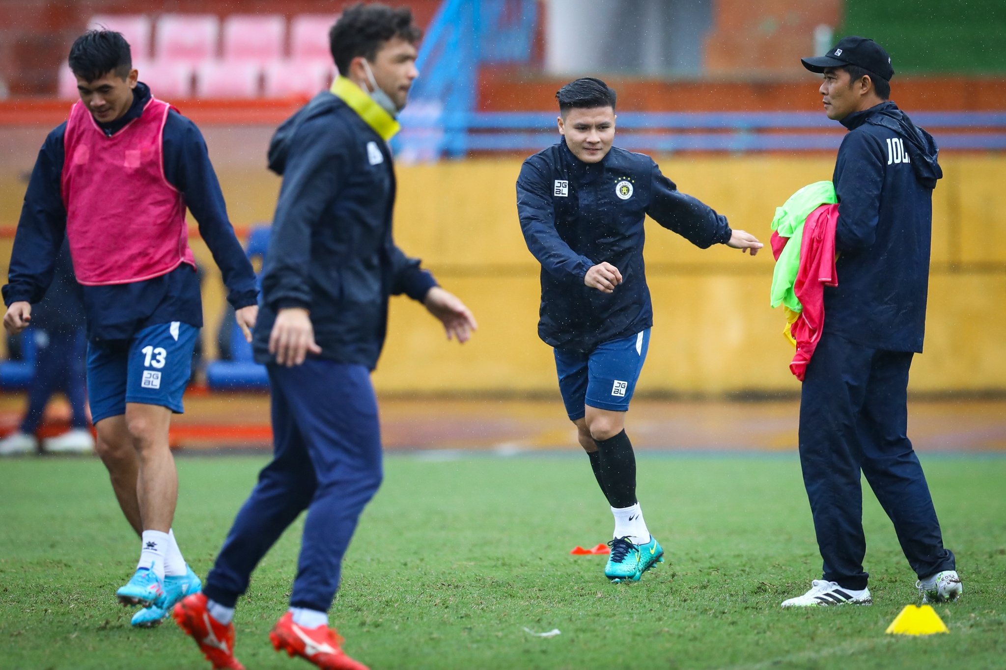 Quang Hai CLB Ha Noi Tuyen Viet Nam anh 1