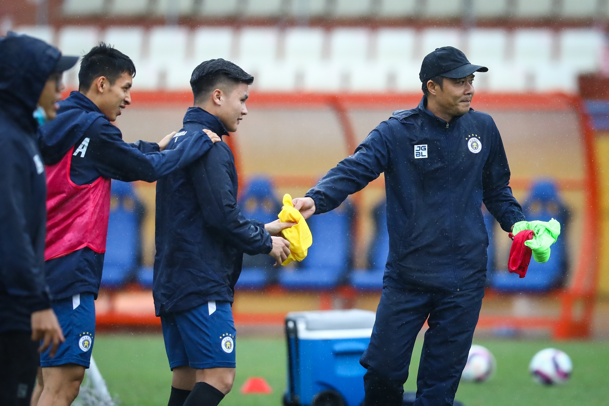 Quang Hai CLB Ha Noi Tuyen Viet Nam anh 2