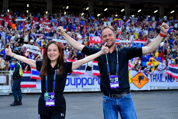 Thai Lan cu HLV Polking dan dat U23 o SEA Games hinh anh