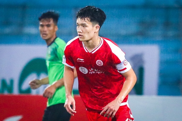 Hoang Duc lam doi truong CLB Viettel truoc khi len U23 Viet Nam hinh anh