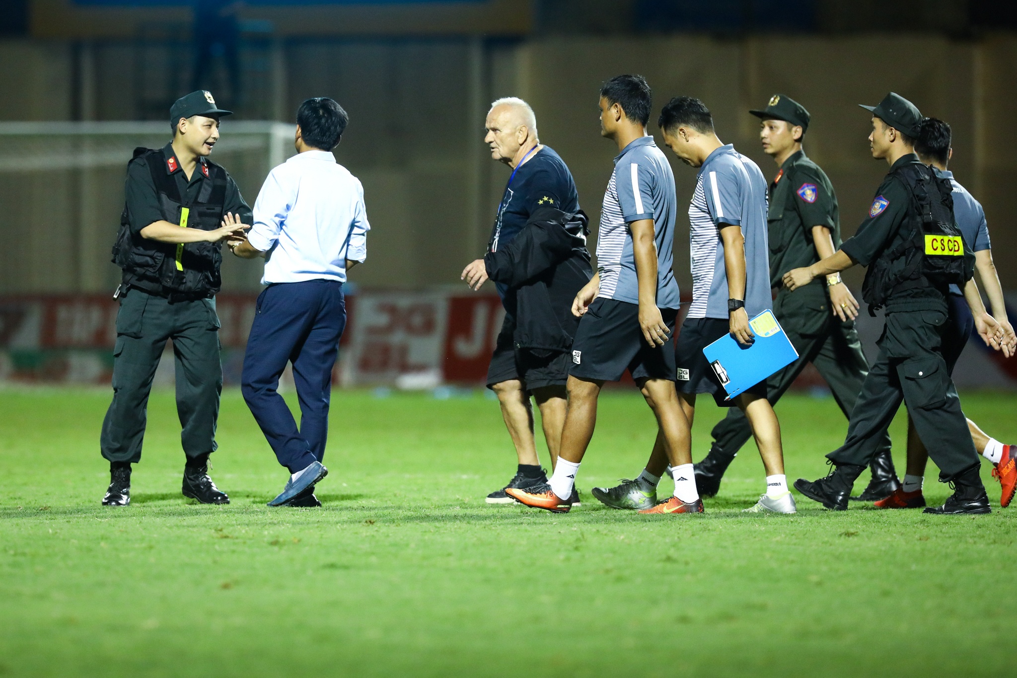 Canh sat ho tong trong tai Thanh Hoa Nam Dinh anh 8