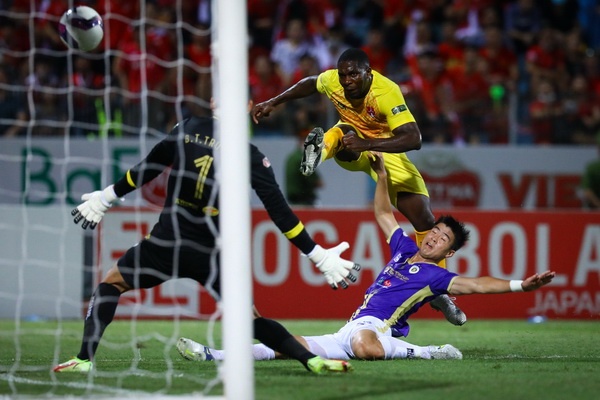 Rimario Gordon qua mat Duy Manh hinh anh