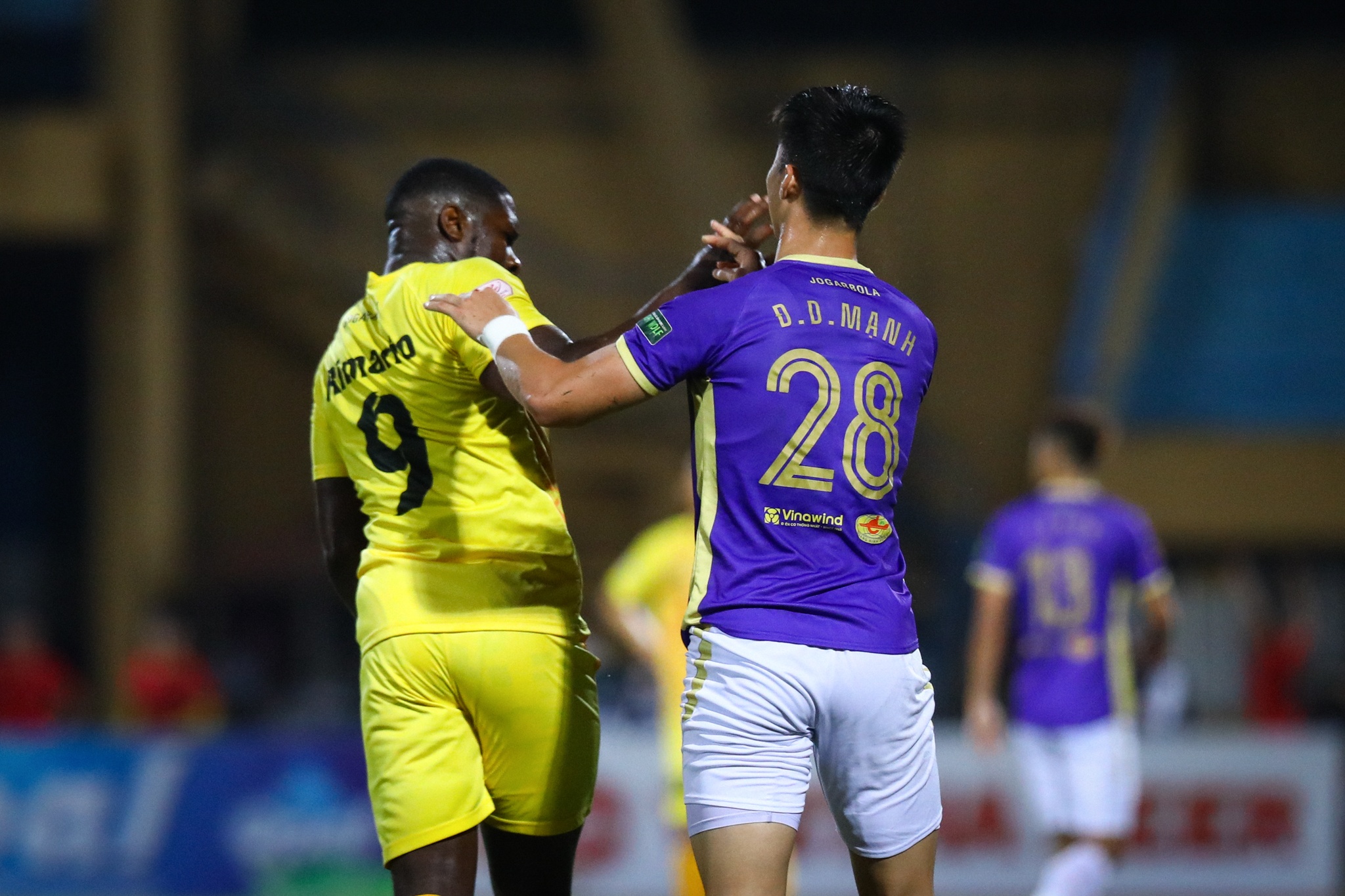 Rimario Gordon qua mat Duy Manh anh 2