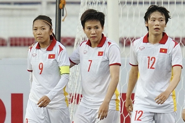 Vi sao tuyen nu Viet Nam thua 8 ban sau 2 tran? hinh anh