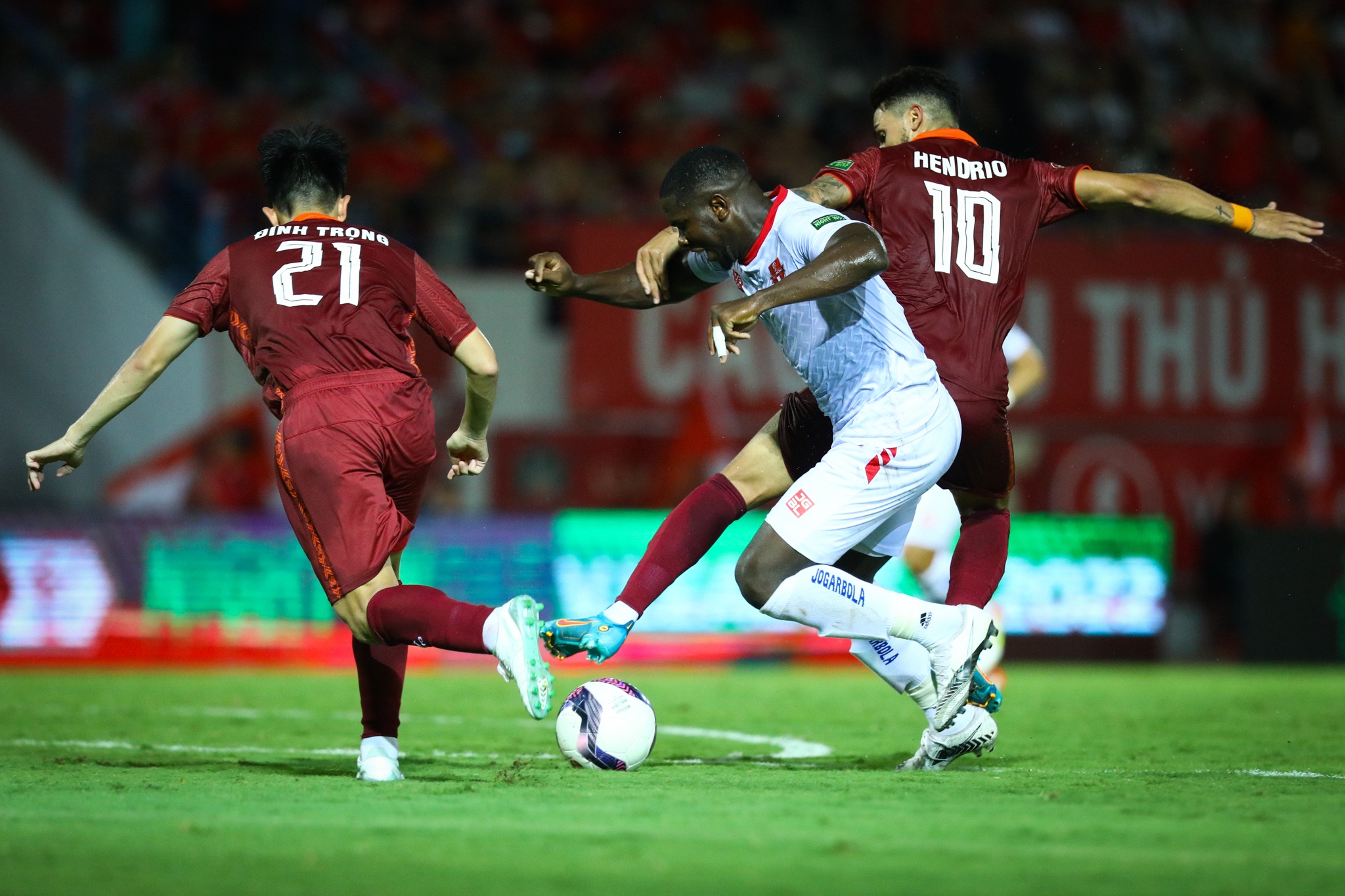 Rimario Gordon Binh Dinh Tuyen Viet Nam anh 7