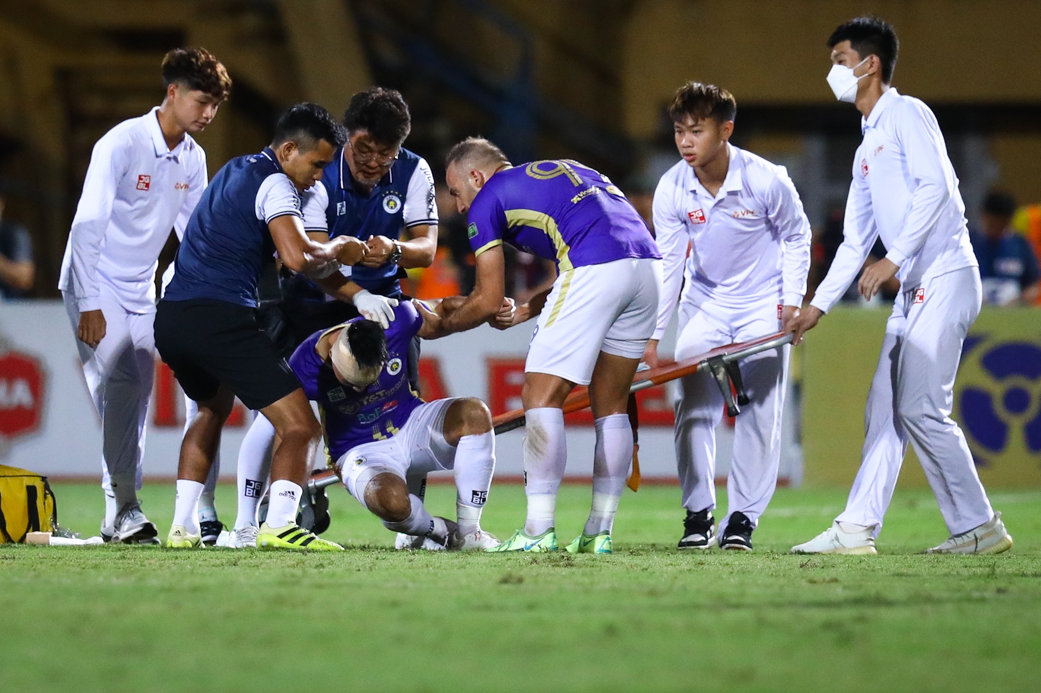 Duc Huy HAGL CLB Ha Noi Tuyen Viet Nam anh 3