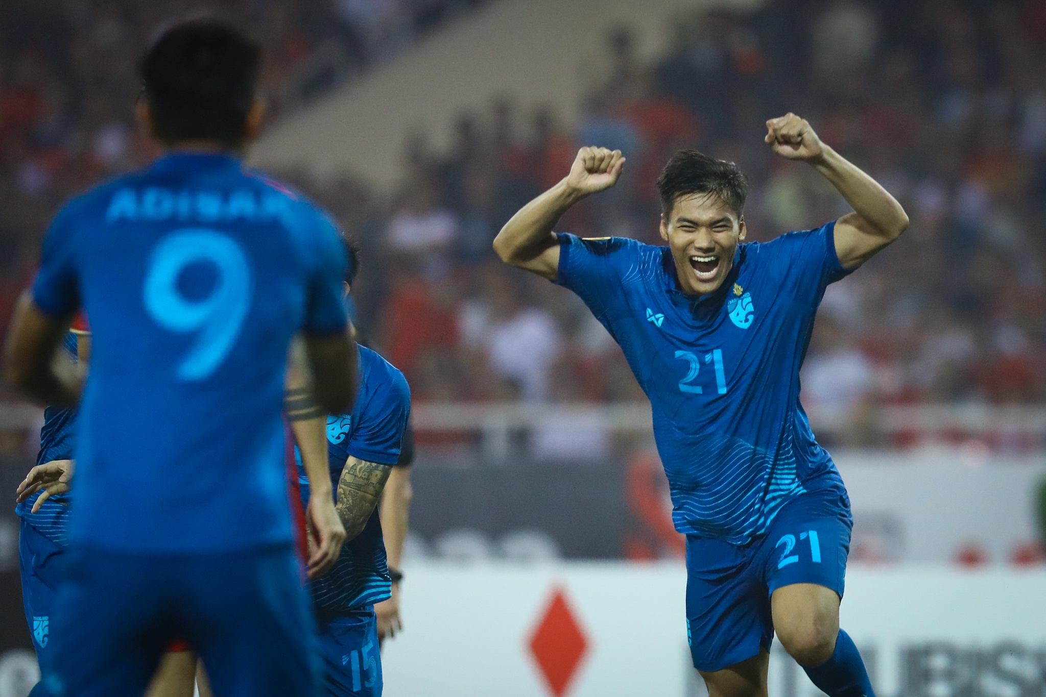 Van Lam Tuyen Thai Lan anh 4