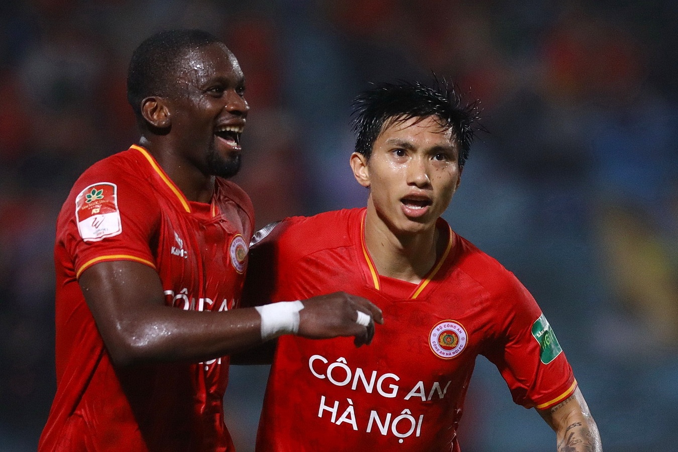 HLV Cong An Ha Noi noi gi sau khi de bep Binh Dinh hinh anh