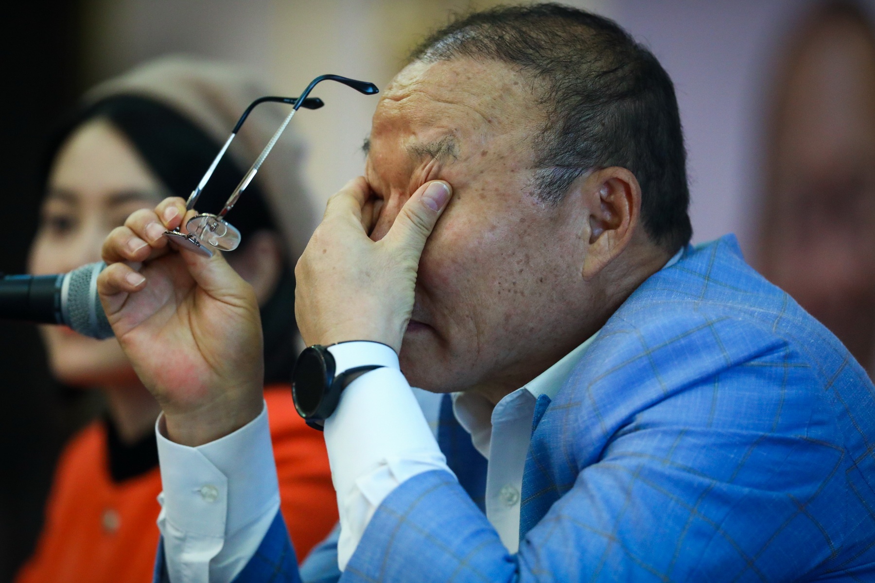 HLV Park Hang-seo khoc hinh anh