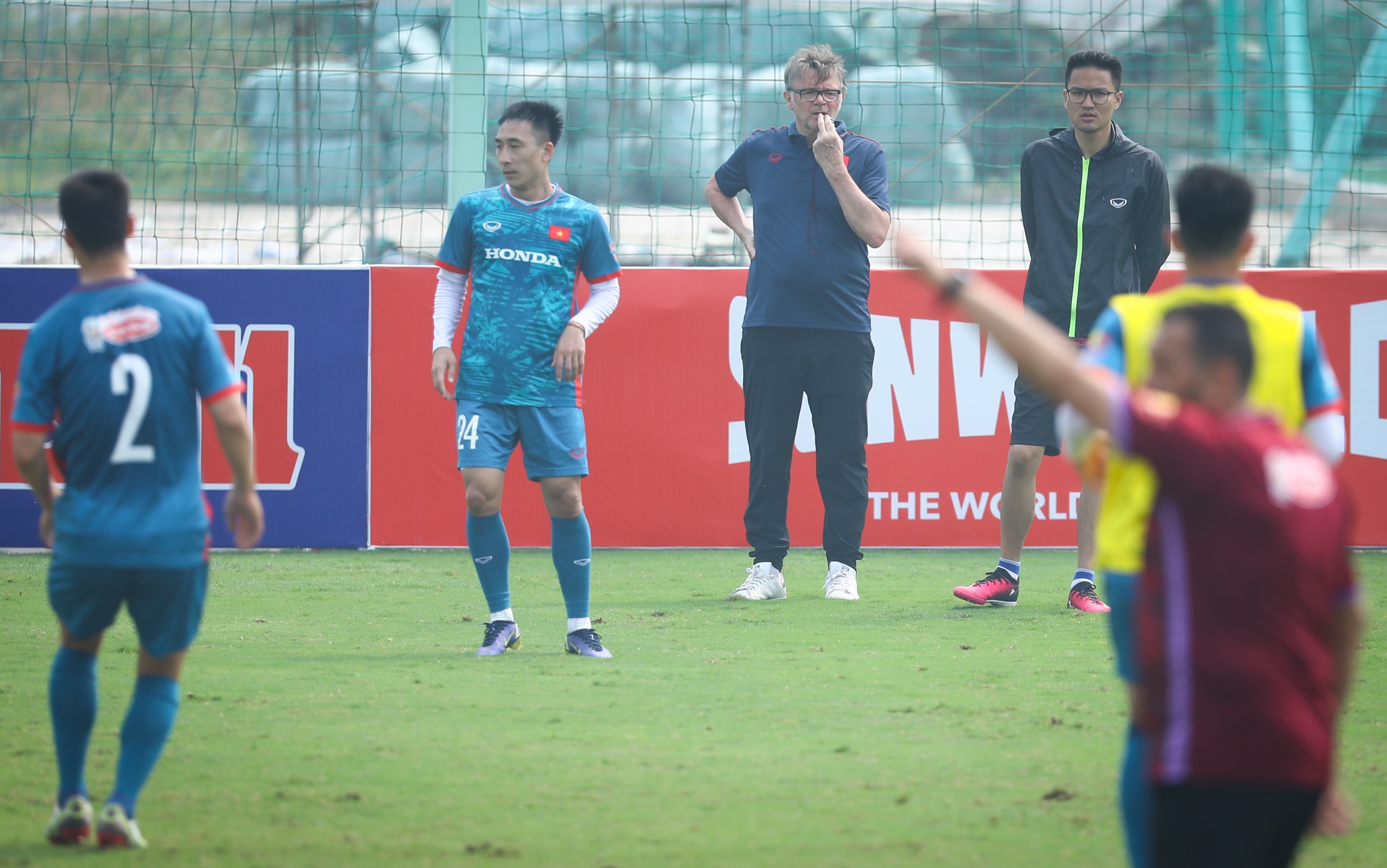 Tuyen Viet Nam Banh que anh 4