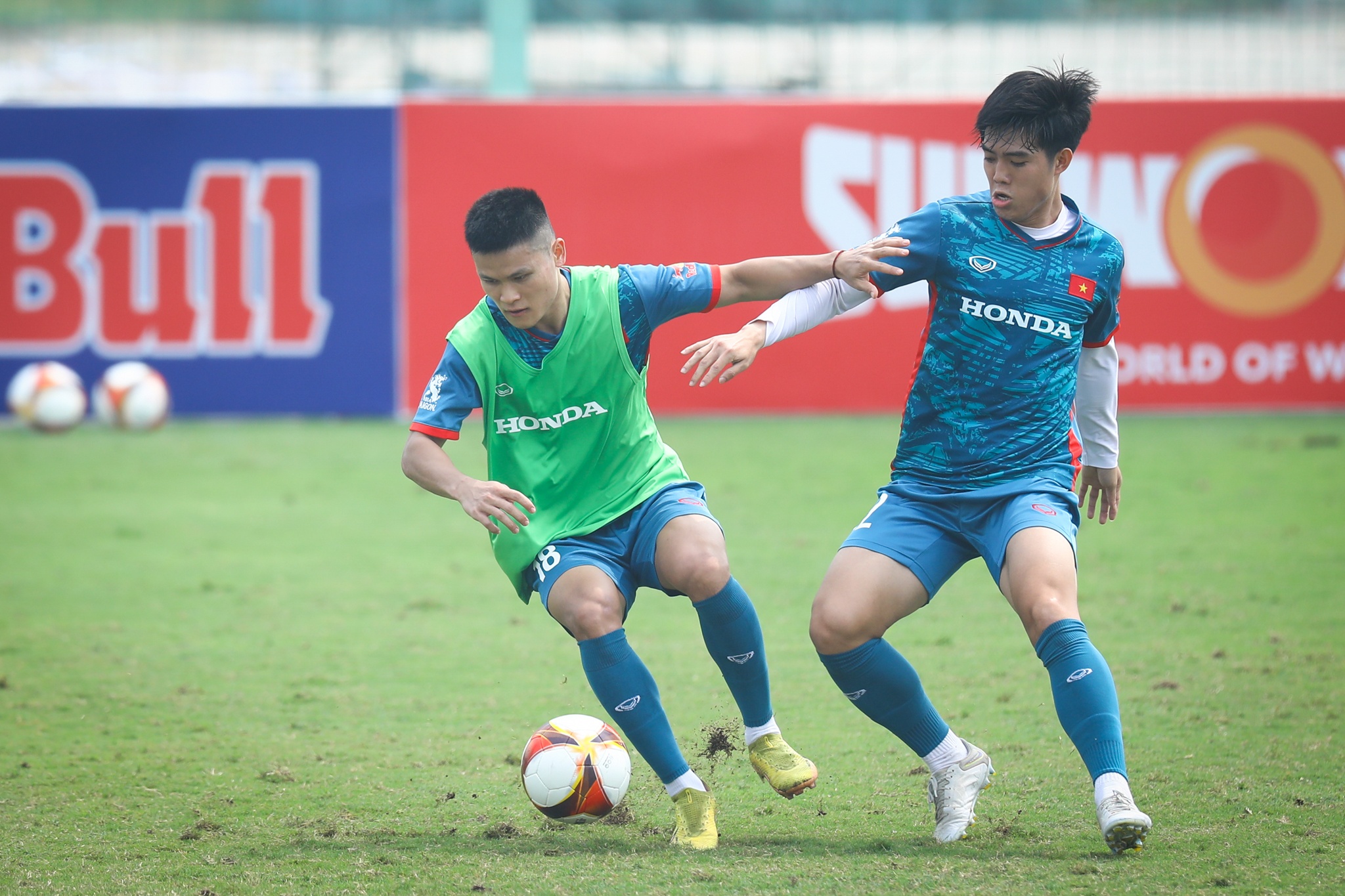 Tuyen Viet Nam Banh que anh 6