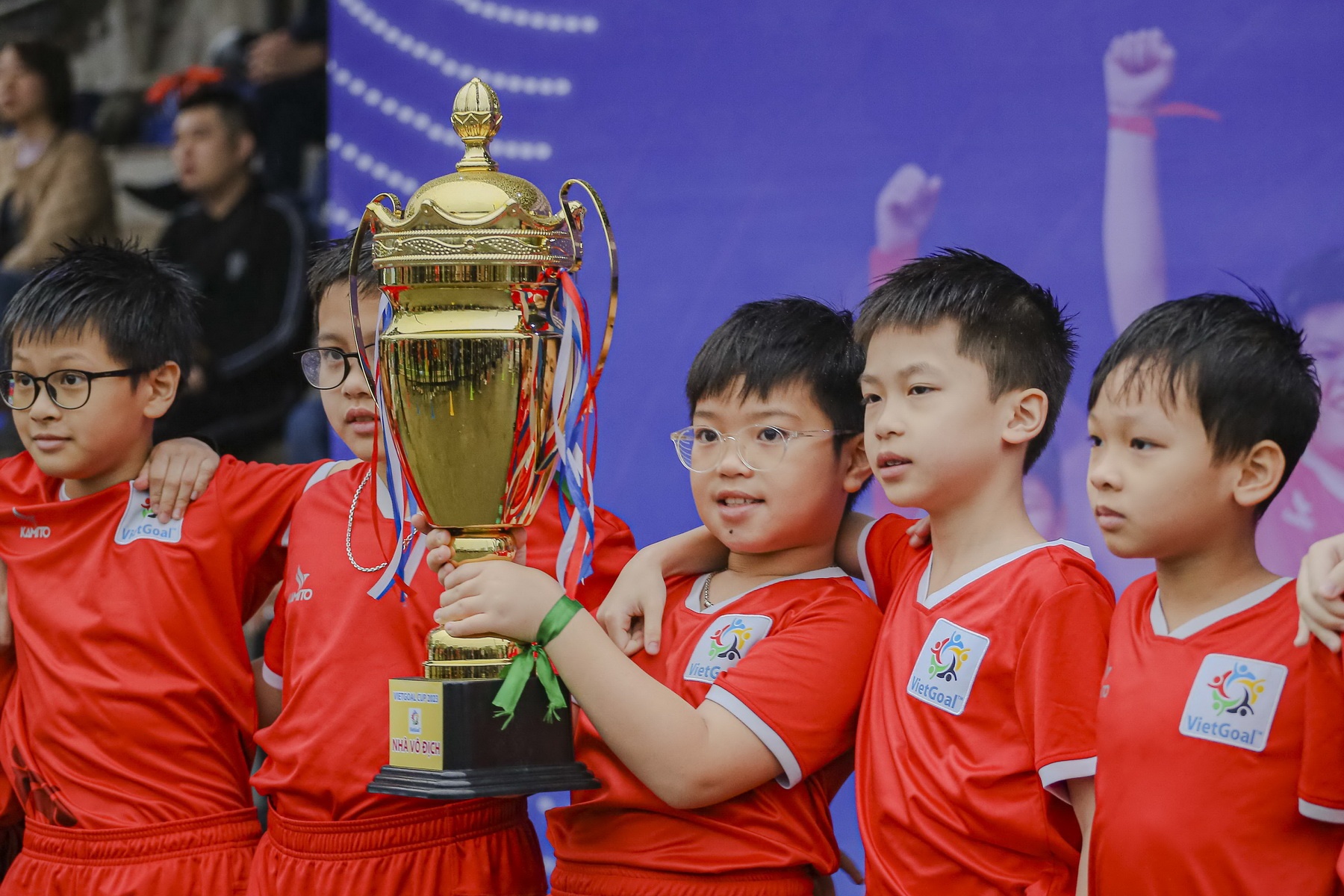 Nhung buoc tien cua bong da phong trao Viet Nam hinh anh