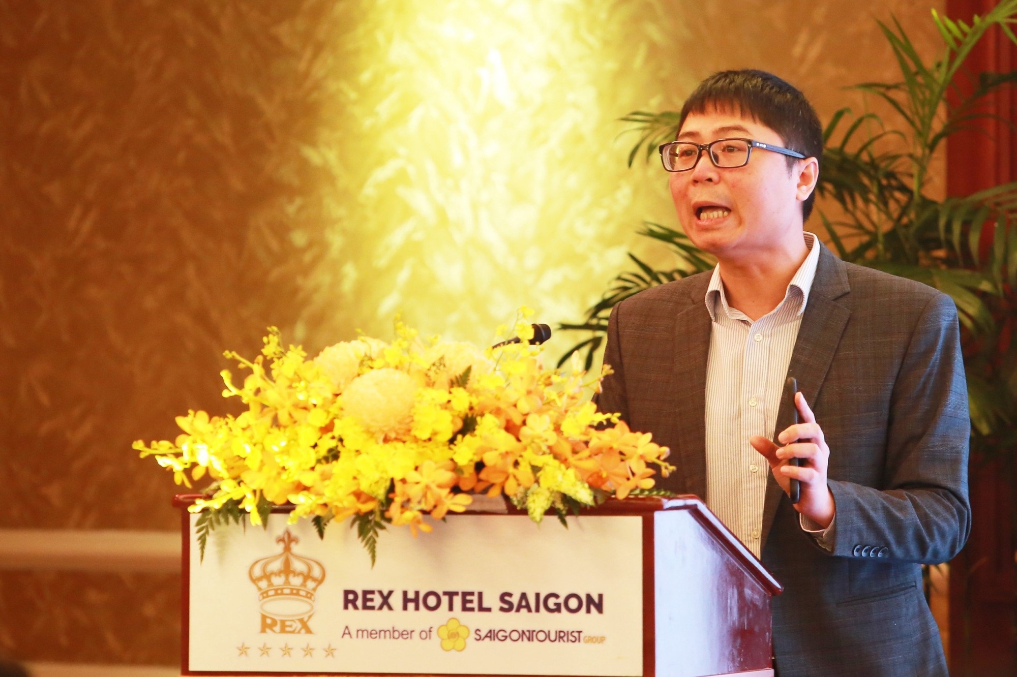 Kinh te bao chi anh 3