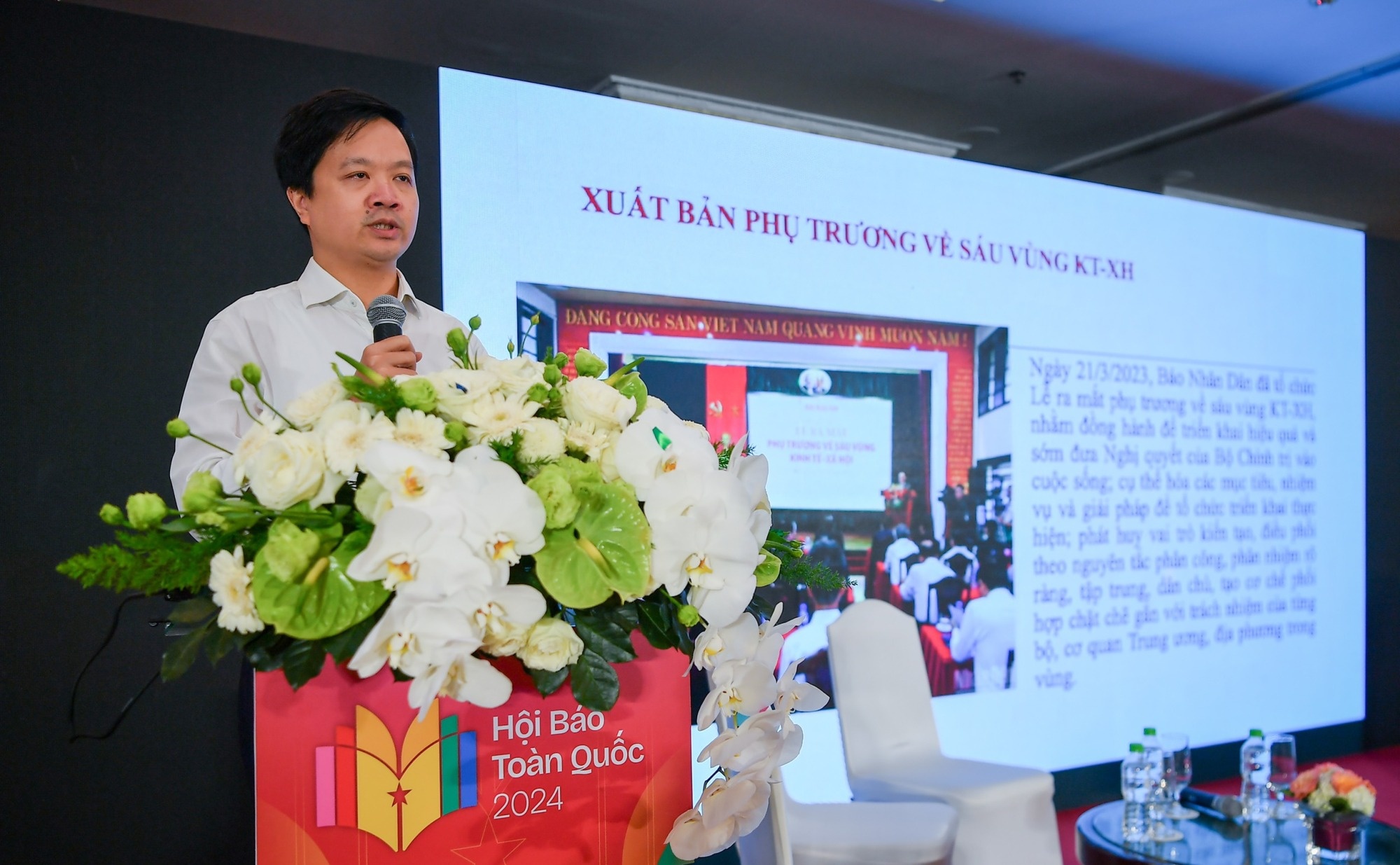 Dien dan bao chi anh 7