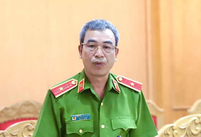 Hau 'phao' khai chuyen 64 ty cho cuu Chanh van phong huyen Mang Thit hinh anh