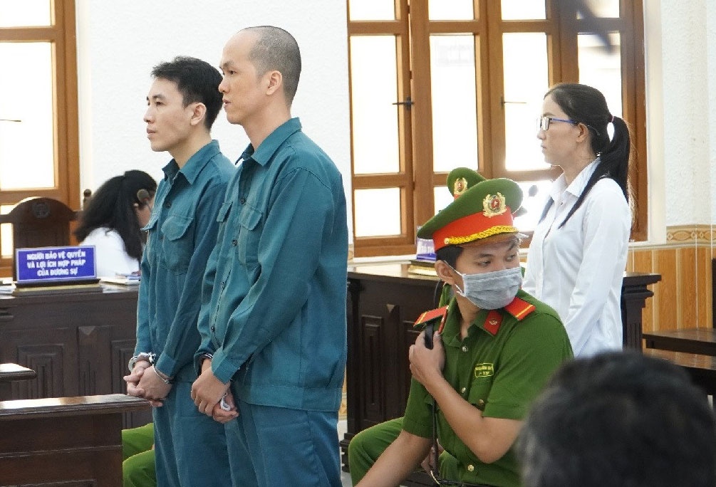 Xet xu giam doc ban 'du an ma', chiem doat 125 ty dong hinh anh