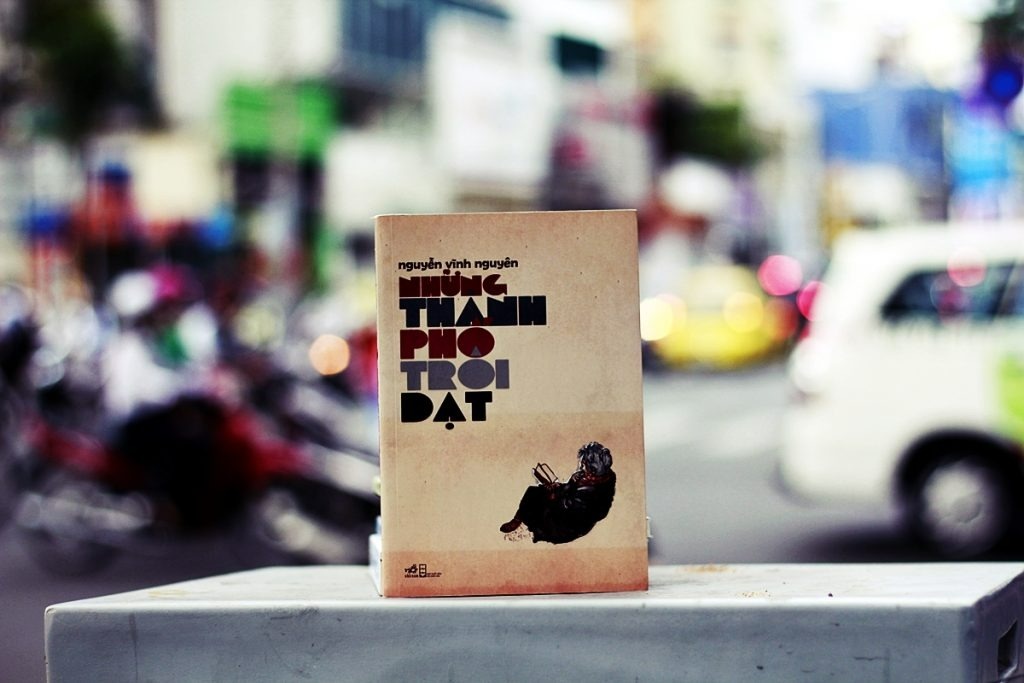 Con nguoi noi 'Nhung thanh pho troi dat' hinh anh