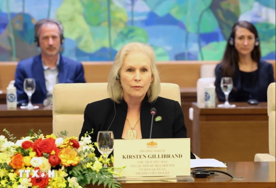 Vuong Dinh Hue anh 6