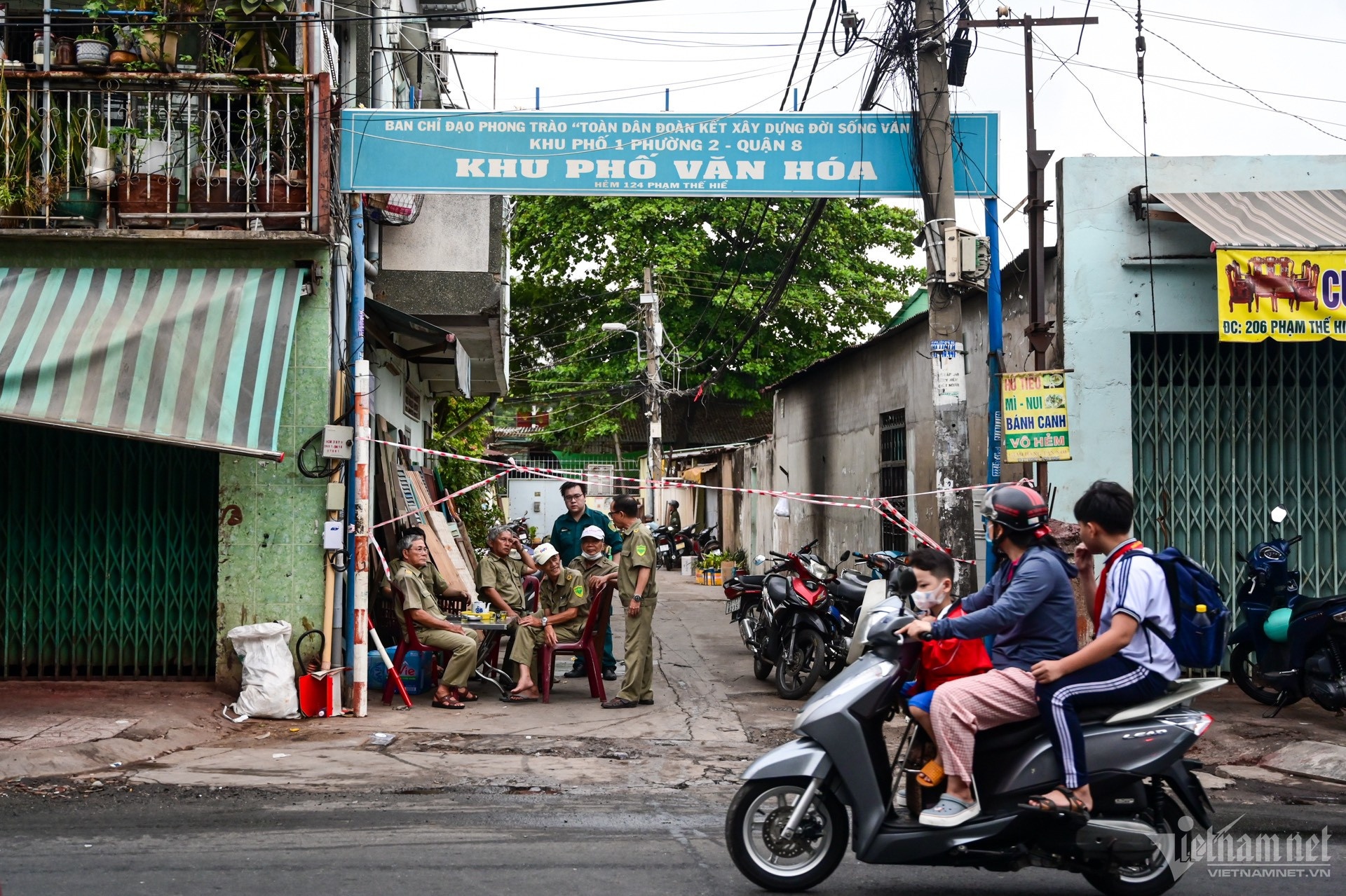 Chay Tau Hu TP.HCM anh 12