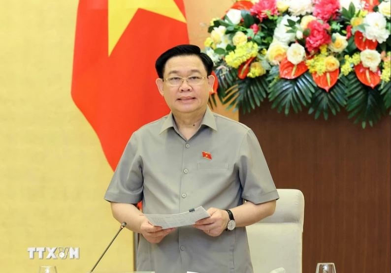 Vuong Dinh Hue anh 3