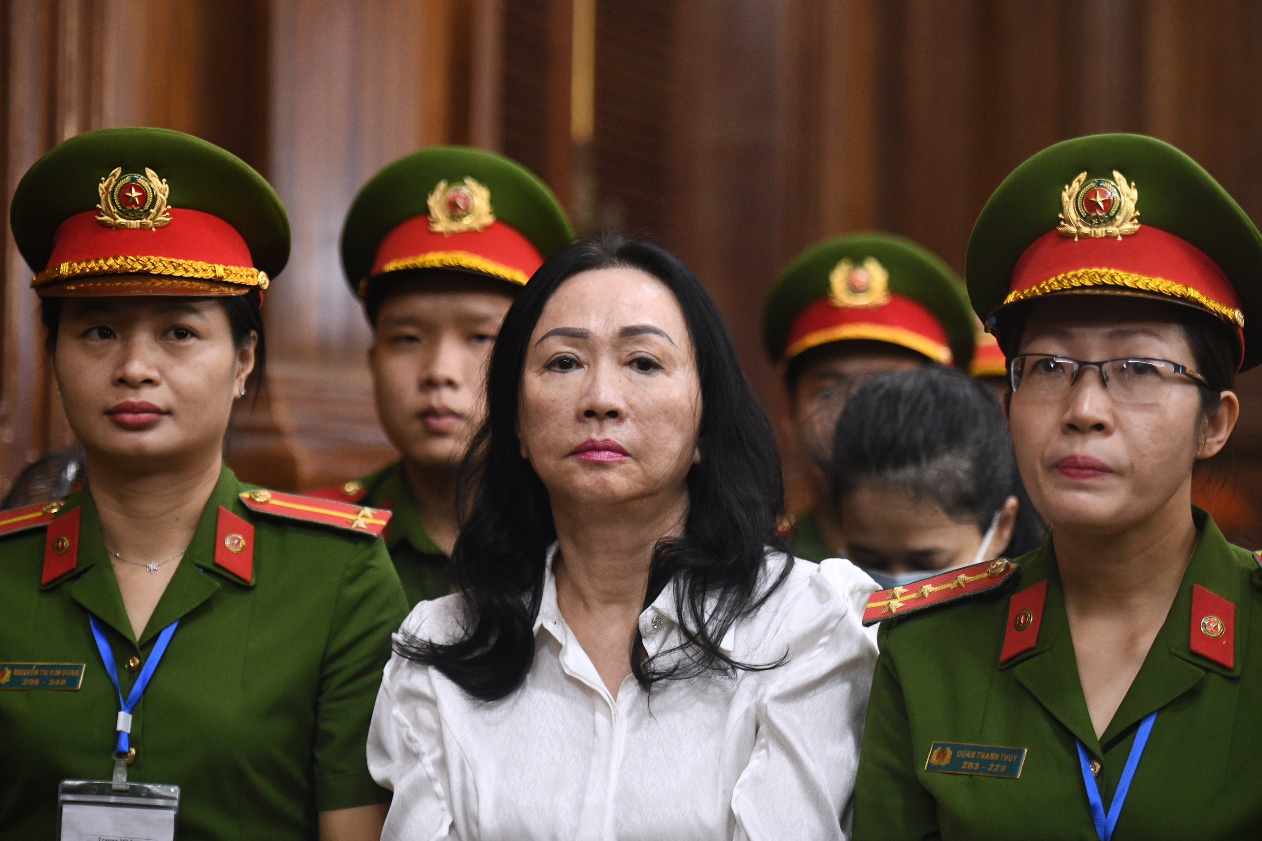 Truong My Lan,  Van Thinh Phat,  Ngan hang SCB,  SCB anh 1