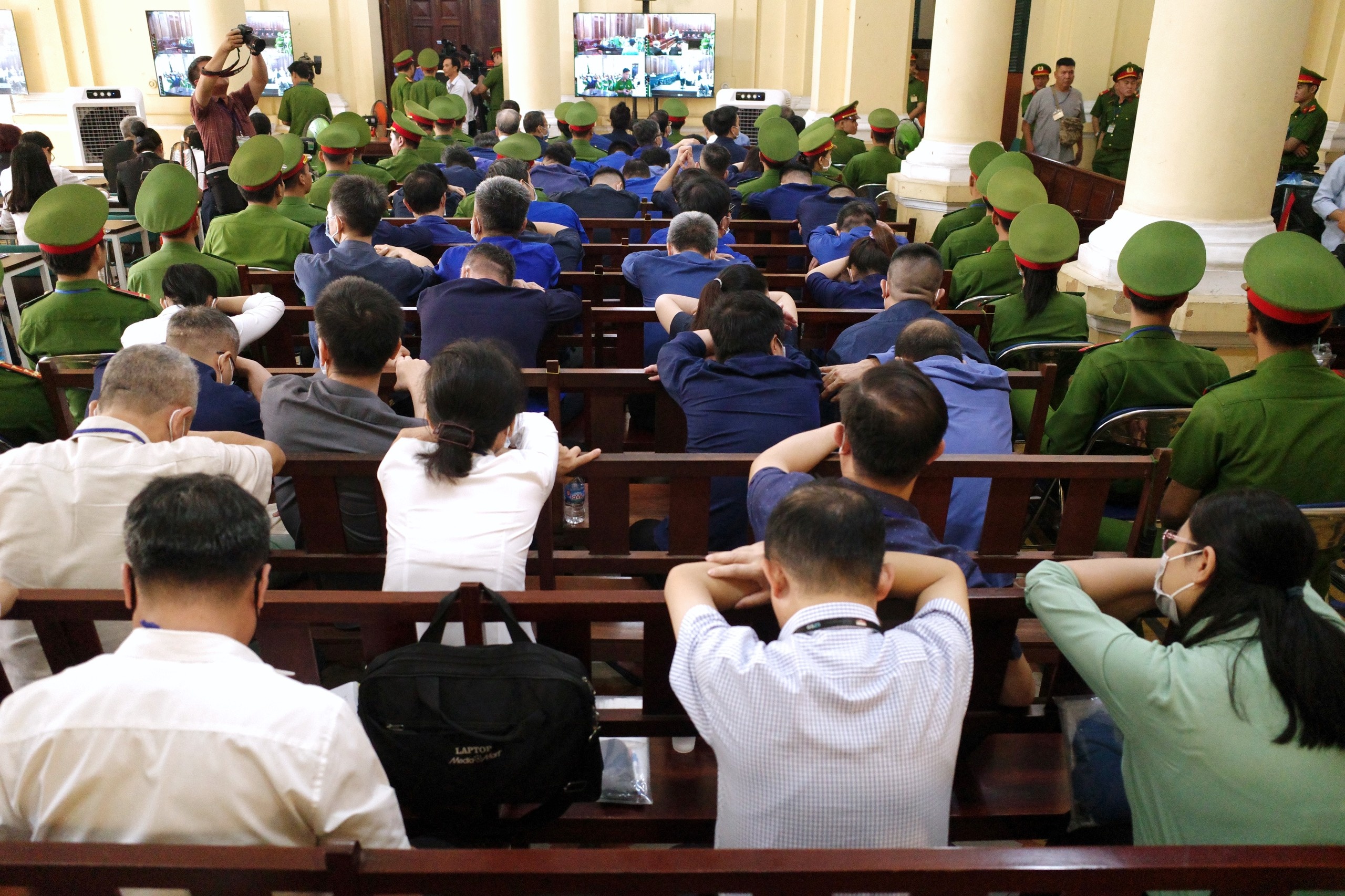 Truong My Lan,  Van Thinh Phat,  Ngan hang SCB,  SCB anh 8