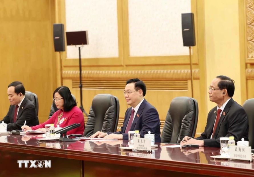 Vuong Dinh Hue anh 7