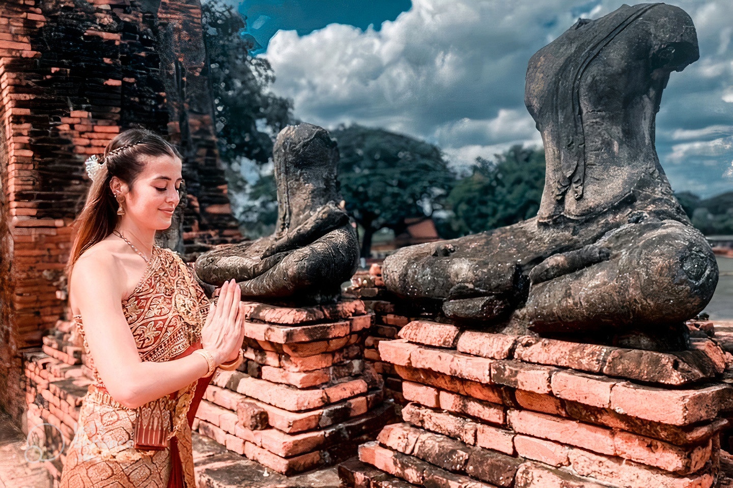 Di san van minh phuong Dong cua chung ta hinh anh