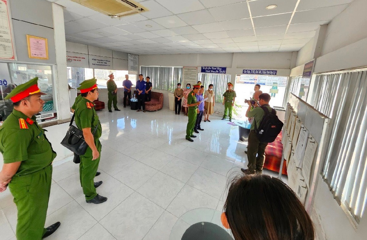 Trung tam dang kiem,  Trung tam Thanh Long,  Thanh Long Do anh 1