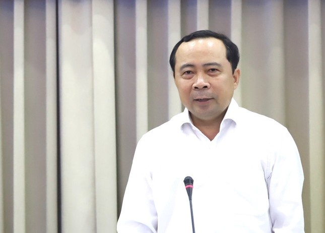 Chu tich UBND TPHCM anh 3