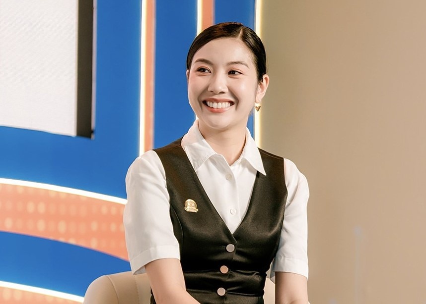 A hau Thuy Van: Chon sach dung dua vao 'tam', khong nen theo trao luu hinh anh