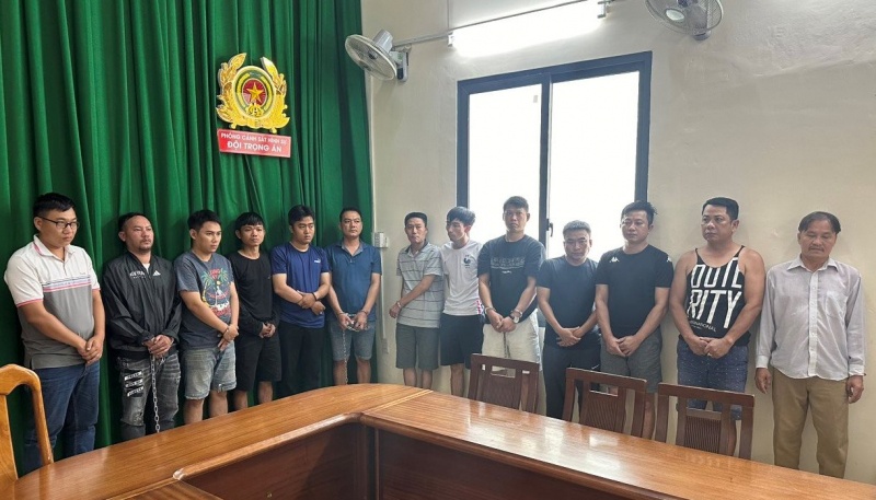 Ca do 100 ty,  TP.HCM anh 3