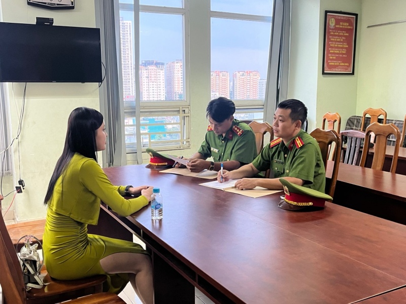 Moi gioi ban dam anh 1