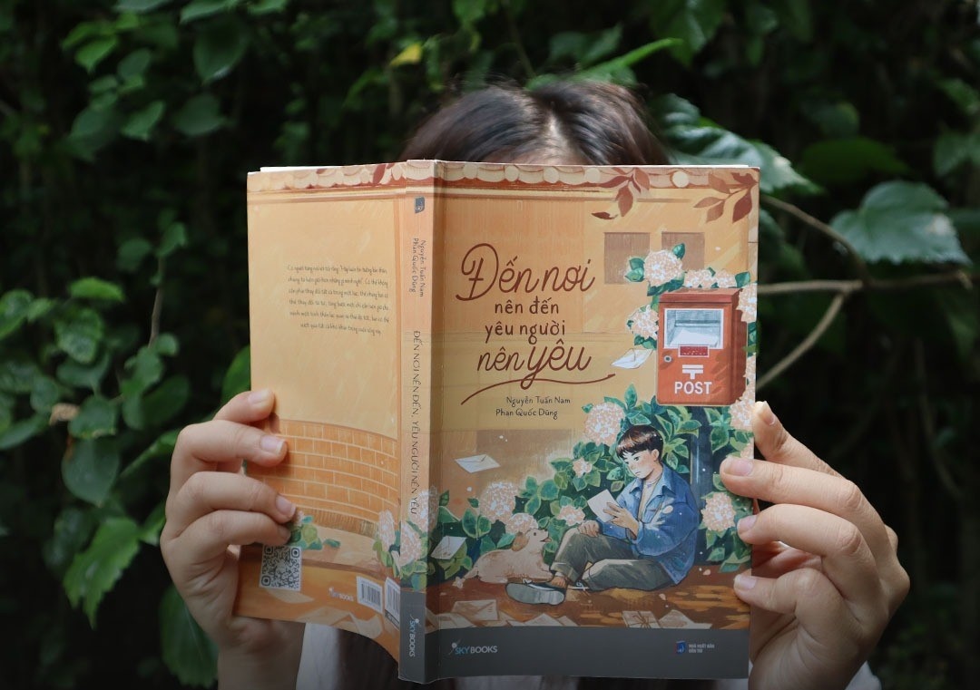 Den noi nen den, yeu nguoi nen yeu hinh anh