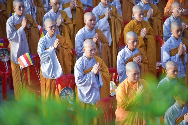 Phat giao TP.HCM anh 28