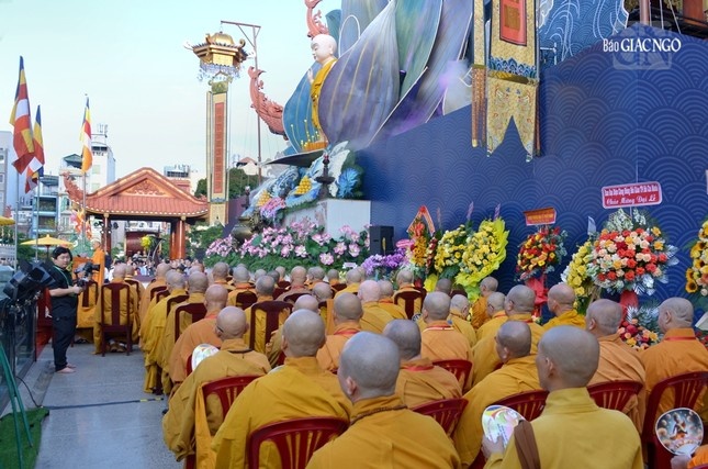 Phat giao TP.HCM anh 36