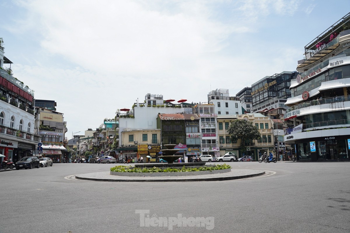 Ha Noi nang 50 do anh 2