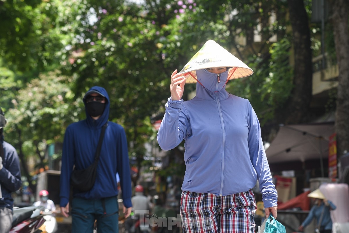 Ha Noi nang 50 do anh 6