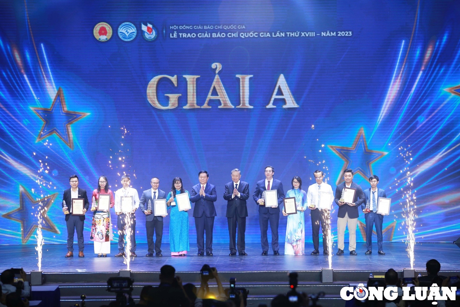 Bao chi Quoc gia anh 7