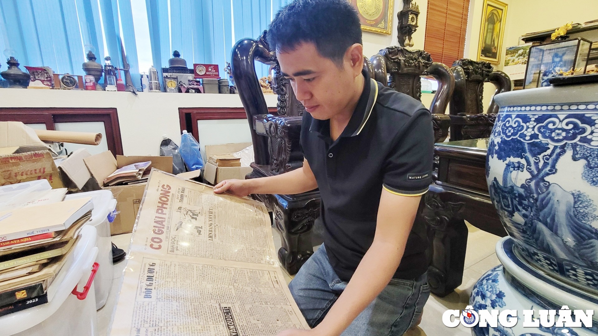 Bao chi Cach mang anh 13