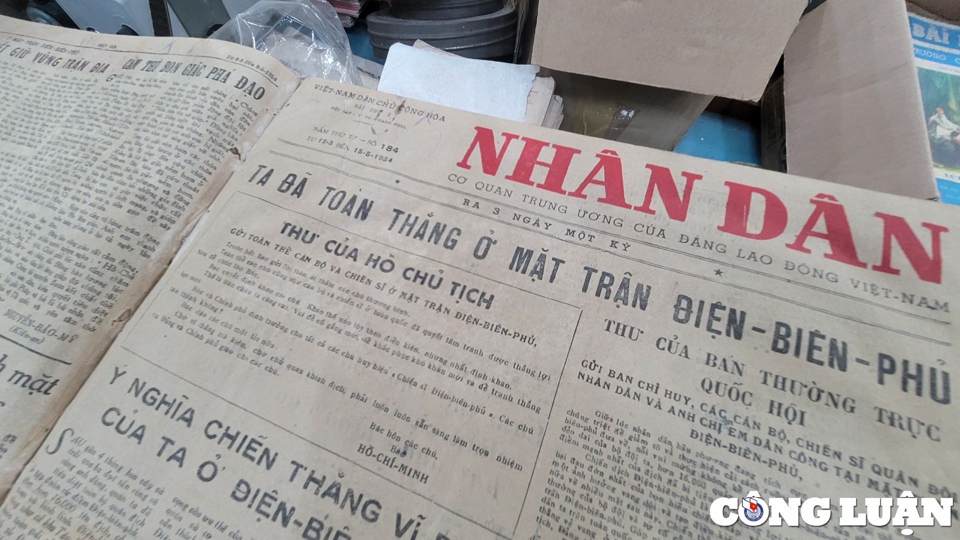 Bao chi Cach mang anh 5