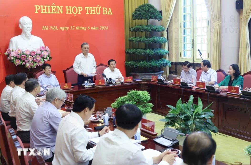 Chu tich nuoc To Lam anh 1