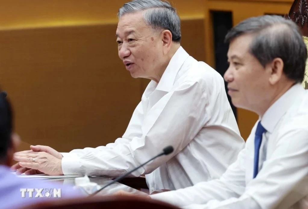 Chu tich nuoc To Lam anh 6